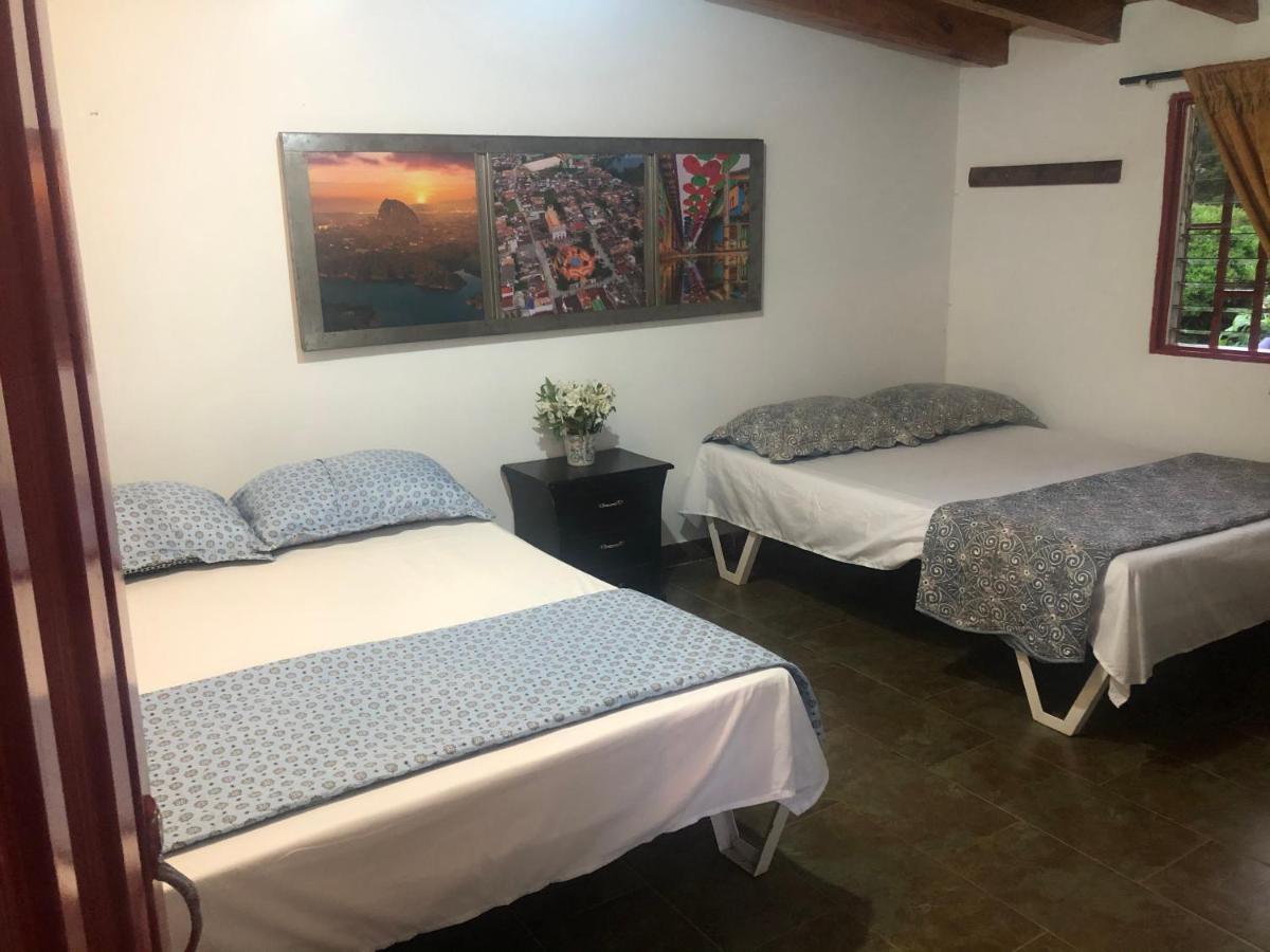 House Bed & Breakfast Guatape Exterior photo